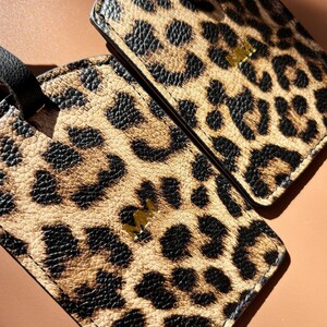 Personalized Luggage Travel Suitcase Tag Leopard Print Luggage Tag Gift for Travel Monogram Gift for Bridesmaid Proposal Cheetah Print afbeelding 11