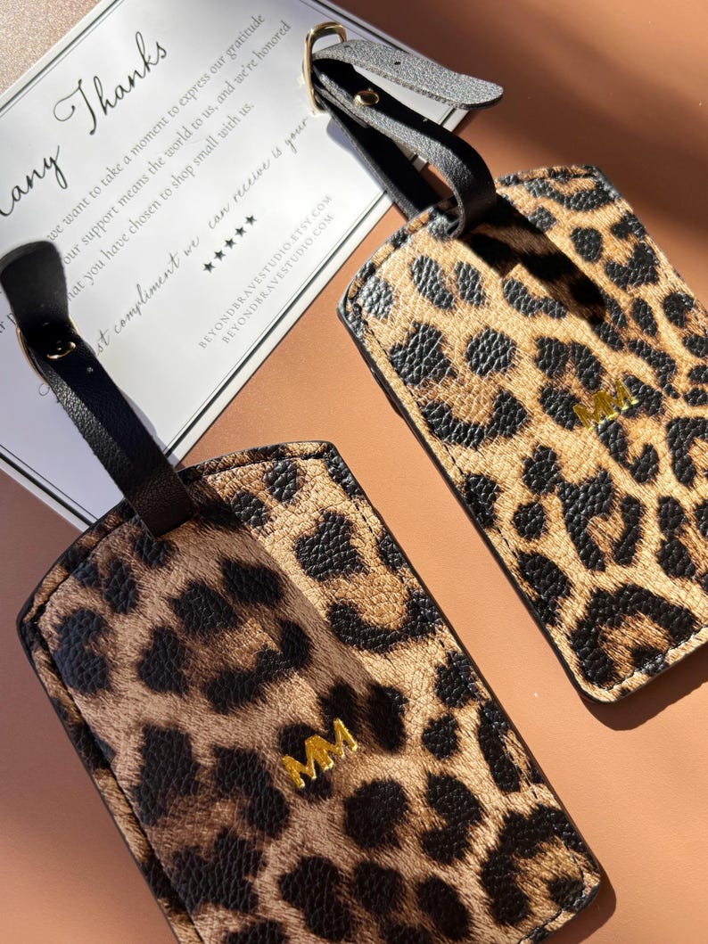 Personalized Luggage Travel Suitcase Tag Leopard Print Luggage Tag Gift for Travel Monogram Gift for Bridesmaid Proposal Cheetah Print afbeelding 3