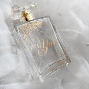 Personalized Bridesmaid Proposal Perfume Bottle Gift Custom Engraved Perfume for Bridal Party Gift Box Filler Idea for Team Bride Squad Gift