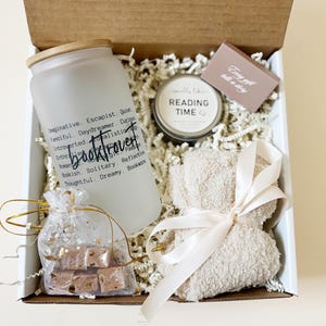 Book Blind Date Gift Set Box without the Book Lover Club Bookish Personalized Gift For Book Lover Gift Book Worm Gift Box Accessories