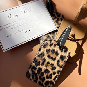 Personalized Luggage Travel Suitcase Tag Leopard Print Luggage Tag Gift for Travel Monogram Gift for Bridesmaid Proposal Cheetah Print afbeelding 5