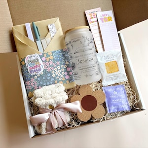 Book Blind Date Gift Set Box without the Book Lover Club Bookish Personalized Gift For Book Lover Gift Book Worm Gift Box Accessories