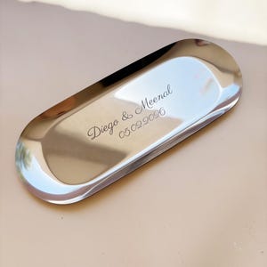 Personalized Ring Silver Dish Jewelry Trinket Ring Dish Custom Keepsake Engraved Monogram Catchall Vanity Nightstand Tray Bridesmaid Gift afbeelding 12