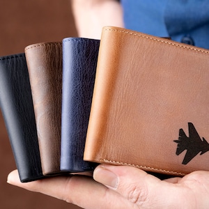 Portefeuille de pilote personnalisé, cadeau personnalisé pour vétéran, armée de l'air, corps des marines, portefeuille en cuir RFID pour lui, cadeau de fête de l'aviation et des vétérans