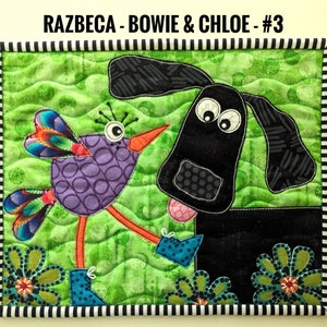 Bowie & Chloe_PDF Padrão #3 - Full Color - Mini Quilt - Aplique de borda crua - RazBeca - História sobre as botas - Cachorro - Pássaro