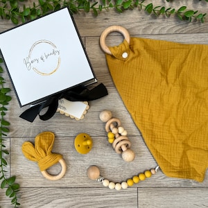 Baby gift box | Personalized box | Gender neutral | Welcome baby gift | Unisex baby gift set | Baby shower gift