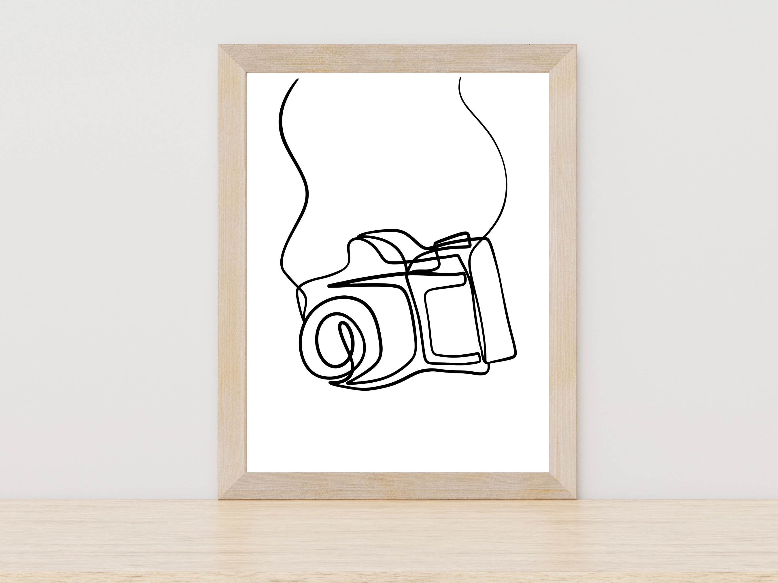 Camera Simple Line Drawing