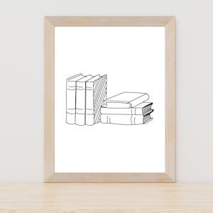 Puede incluir: Un dibujo en blanco y negro de una pila de libros en un marco de madera simple. Los libros están apilados uno encima del otro, siendo el libro superior el más grande. Todos los libros están cerrados y tienen una forma rectangular simple.