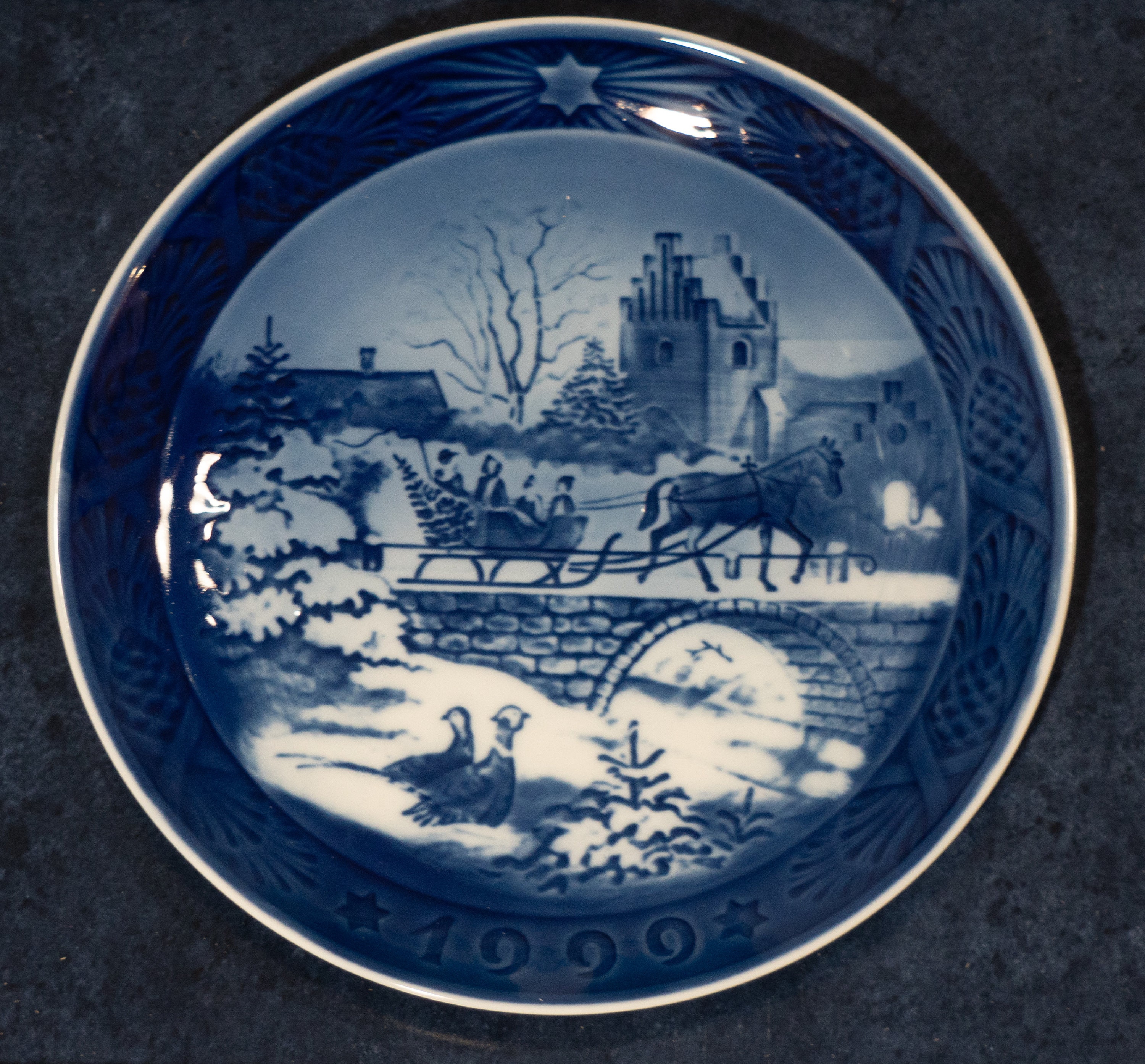 1999 Royal Copenhagen Christmas Plate - Etsy Denmark