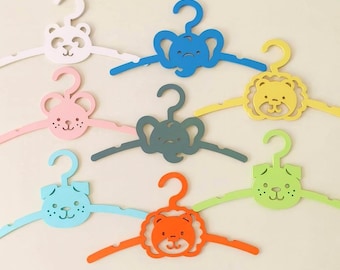 Wooden Animal Hangers Baby & Kids Clothes Nursery Closet Organize Clothes Hanger
