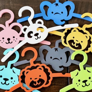 Set of Wooden Animal Hangers Baby & Kids Clothes Hangers Nursery Closet Organizer Cute Baby Shower Gift | Wooden Baby Clothes Hanger