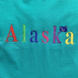Camiseta vintage bordada de Alaska, talla XL / Camiseta de algodón turquesa con estampado de la bandera estatal.
