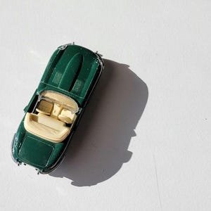 Jaguar E Cabriolet 1:38 Green Pullback 1960&#39;s Vintage MC Toy Car Made in Macau China