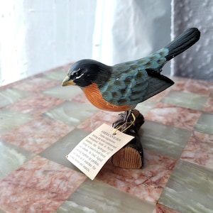 American Robin Turdus Migratorius Handcarved Wooden Bird on Driftwood Log Vintage Hand Painted Art Home Decor 1980s