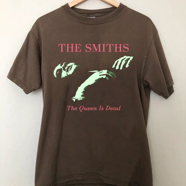 The Smiths The Queen Is Dead Tshirt, The Smiths band T-shirt, Retro The Smiths fans gift for men women unisex tshirt