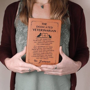 Personalized Veterinarian Gift - Veterinarian Doctor Journal, Vet Notes, Veterinary Gift, Veterinarian Office Gift, Vet School Graduation image 4