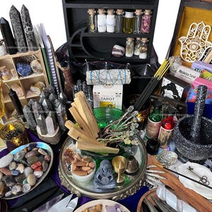 Basic Witch kit | Witchcraft Starter set | Witchy Kit with Spell Candles, Crystals & Herbs | Witch Gift