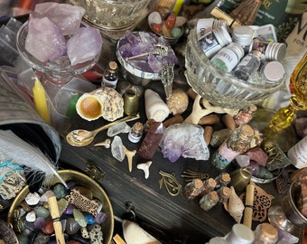 Beginner Witchcraft Supply Kit for Spells, Random Wiccan Altar Tools Mixed Together, Witch Confetti Bags, Mystery Scoops/Cups for Witches