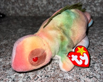 Extremely Rare and Sought After Iggy the Iguana Ty Beanie Baby with Tag Errors 1997