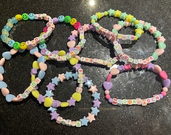 Bookish-Beads (Friendship Bracelets / Kandi)