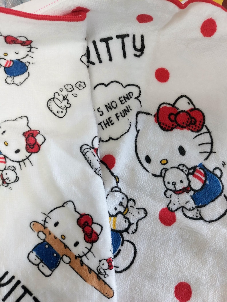 Hello Kitty Hand Towel - Thumbnail 3