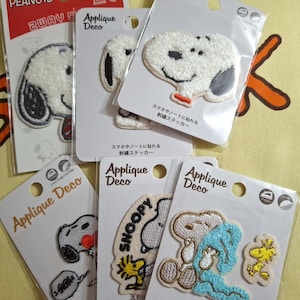 Aplique decorativo de Snoopy y Woodstock para bolsos de tela y teléfonos. Pegatinas bordadas. Parche.