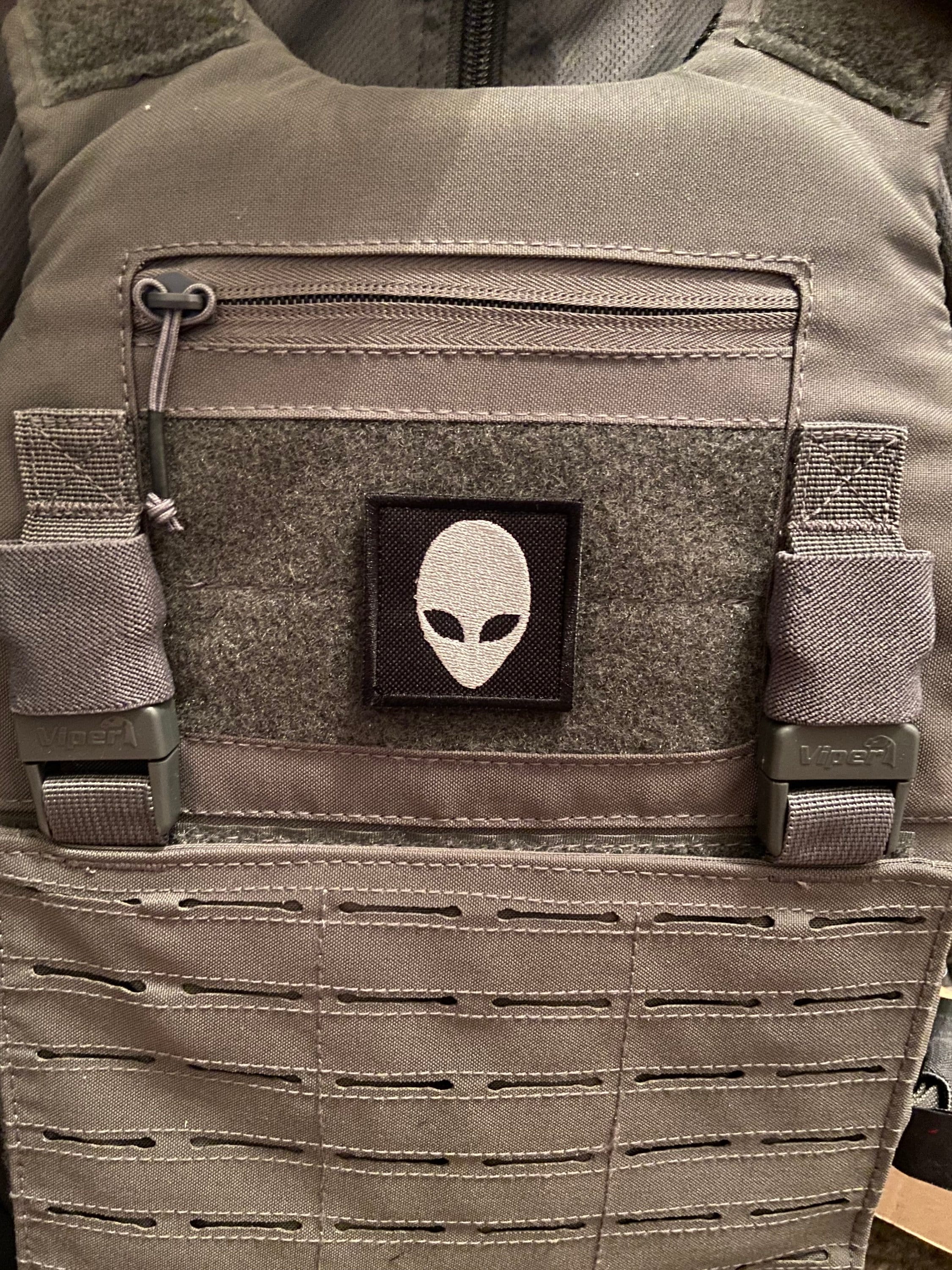 White Alien Morale Patch 50x50mm Hook or Sew on Backing - Etsy UK