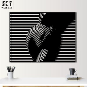 Metal Wall Art of a Woman&#39;s Body,  Contemporary Metal Sculpture,  Female Figure Metal Wall Accent, Metal Silhouette of a Woman&#39;s Body, Decor