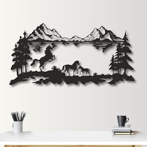 Metal Horse Family Wall Art: Mountain & Tree Decor