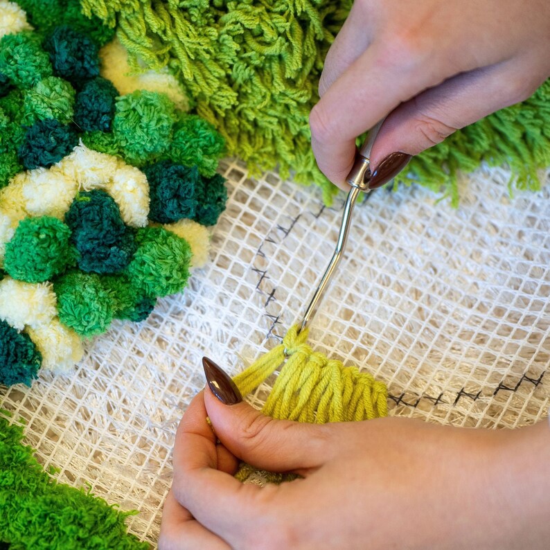 GRASSY FIELDS XXL Moss Rug Making Kit - Etsy
