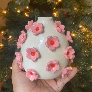 Pink flower vase | Hand made | Pink flower vase | Vase | Cute vase | Cute vase