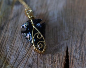 Obsidian Arrowhead Necklace | 925 Silver Gold-Plated | Wire-Wrapped Pendant Gothic Necklace | Dark Academia Jewelry | Healing Stone Necklace Handmade