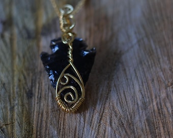 Obsidian Arrowhead Necklace | Gold Plated | "Aurea Sagitta" | Wire Wrapped | Gothic Necklace | Dark Academia Jewelry | Handmade Jewelry
