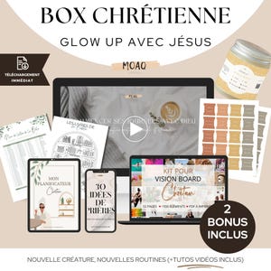 Peut inclure: Un ensemble de produits numériques avec le texte "BOX CHRÉTIENNE" et "GLOW UP AVEC JÉSUS". L'image comprend un ordinateur portable, une tablette, un téléphone et des documents imprimés. L'ensemble comprend également un pot et des autocollants.