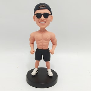 Custom Bodybuilding Bobblehead: Personalized Muscle Man Figurine