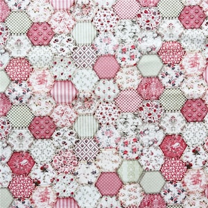 Tessuto di cotone patchwork vintage rosa floreale della nonna, 43 pollici x 1/2 iarda