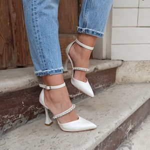 White Wedding Shoe,Bridal Shoe With Stone Detail,Bride Shoe for Wedding,Women Stiletto,Bridal Stiletto,Wedding Stiletto,White Stiletto,Heels