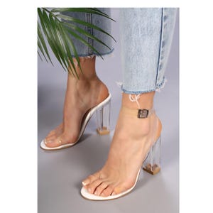 Mules Transparentes à Enfiler Cape Robbin - Taille 7 US, Plastique PVC, Plates, Neuves Sous Blister