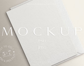 White 5x7 wedding invitation mockup, Minimalist greeting card mockup, Wedding Stationery mockup, Blank card mockup, Psd mockup