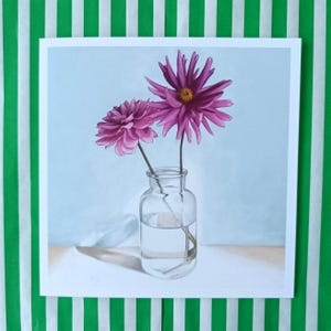 Tarjeta de felicitación con motivos florales pintada a mano. Tarjeta de felicitación botánica única para cada ocasión. Tarjeta de felicitación con dalias.