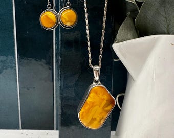 Handgemachter baltischer Butterscotch Bernstein Anhänger aus Sterlingsilber