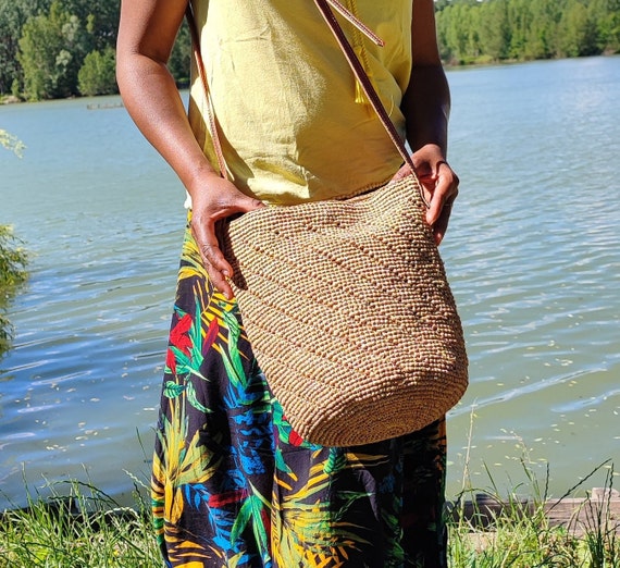 Sac crochet bandoulière, sac d' été paille, sac plage raphia, panier raphia, sac crochet, bandoulière crochet, sac à main cadeau fait main