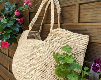 Raffia and crochet bag, Summer bag, travel bag, Beach basket, entirely handmade basket.