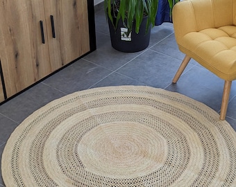 Boho raffia rug, modern decorative rug, straw rug for living room, office, or bedroom, round decorative rug, unique gift rug