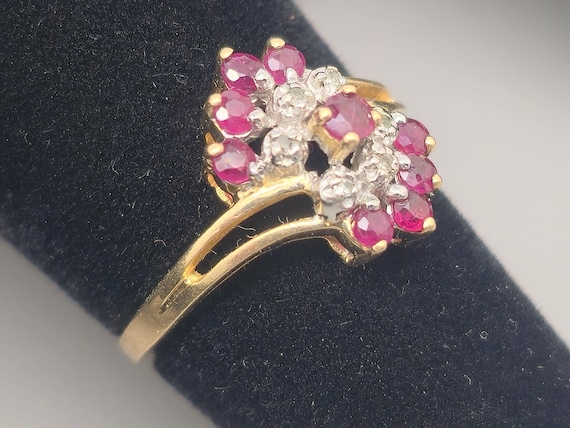 Estate 10K Solid Gold Ruby & Diamond Cocktail Rin… - image 3