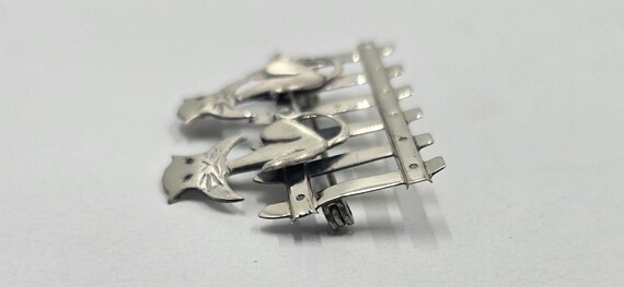 Signed Beau Sterling Silver Cat Brooch: Two Kitti… - image 4