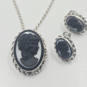 アクセサリー Cameo pendant and earrings Sterling Marcasite Cameo Earrings - Etsy