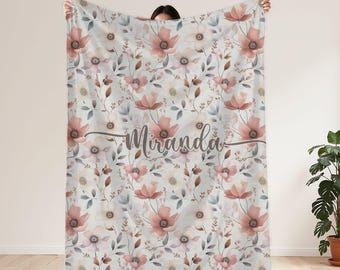 Personalized Blanket Custom Name Throw Blanket Gift for Mom Grandma Sister Floral Soft Flannel Blanket Pink Brown Cozy Blanket for Mother’s