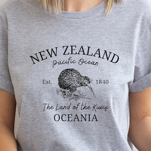 New Zealand Shirt • Kiwi Bird T-Shirt • Unisex New Zealand Tee • New Zealand Gift • I Love New Zealand • New Zealand Tshirt • Softstyle