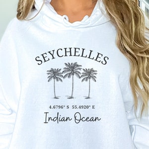 Seychelles Hoodie, Unisex Hooded Seychelles Sweater, Seychelles Honeymoon, Seychelles Vacation, Seychelles Gift, Seychelles Crewneck